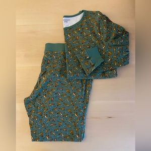 XXL 100% cotton pajama set. AMAZON ESSENTIALS. Cute pattern.